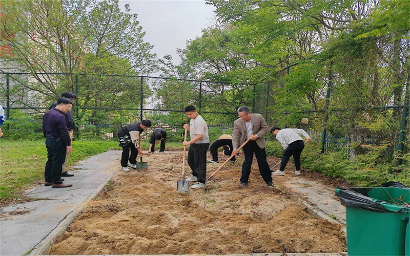 校園綠化齊參與，共建美麗理工校園